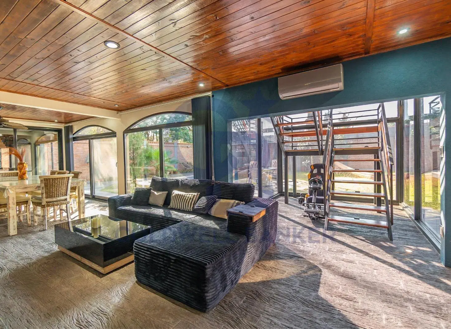 VENTA FINANCIA CASA 5 AMB DISEÑO CANNING CN 2 PISCINAS   HIDROMASAJE   GALERIA   PARRILLA   JARDIN 2