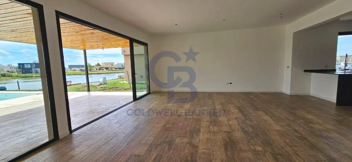 CASA 4 AMB A ESTRENAR VENTA A LA LAGUNA   MUELLE   PISCINA ORIENTACION NORTE SAN SEBASTIAN AREA 11 4