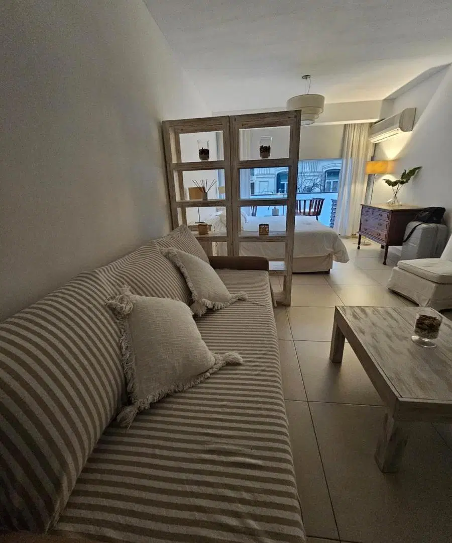 VENTA DPTO MONOAMBIENTE PALERMO AMOBLADO CON BALCON AL FRENTE. AMENITIES 3