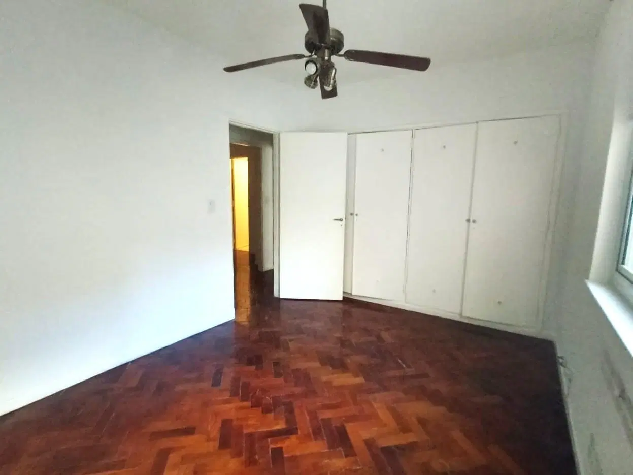 ALQUILER DEPARTAMENTO 4 AMBIENTES CON LAVADERO INDEPENDIENTE EN RECOLETA 2