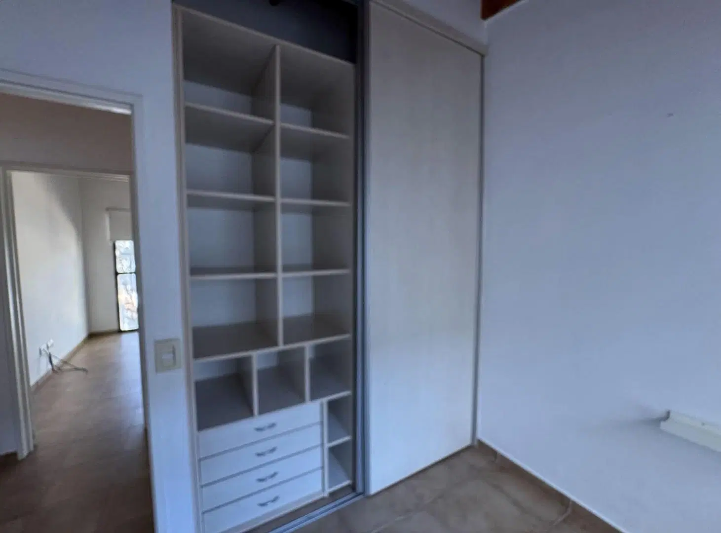Alquiler 3 ambientes cochera Departamento tipo duplex Quilmes 5