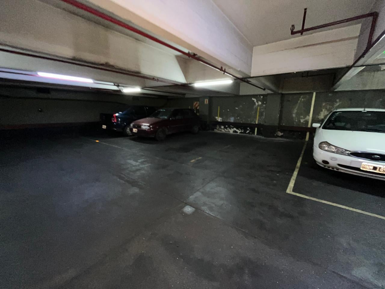 Cochera en venta o alquiler Arenales 2800