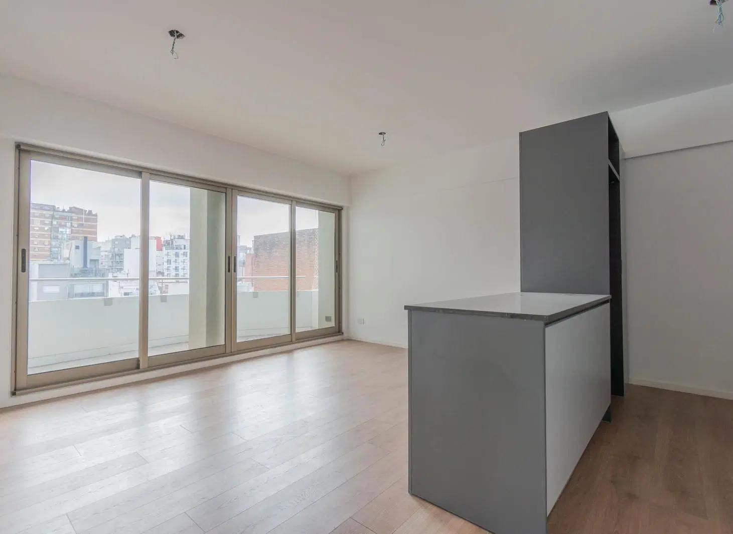 VENTA DOS AMBIENTES CON COHERA. FULL AMENITIES. BELGRANO 3