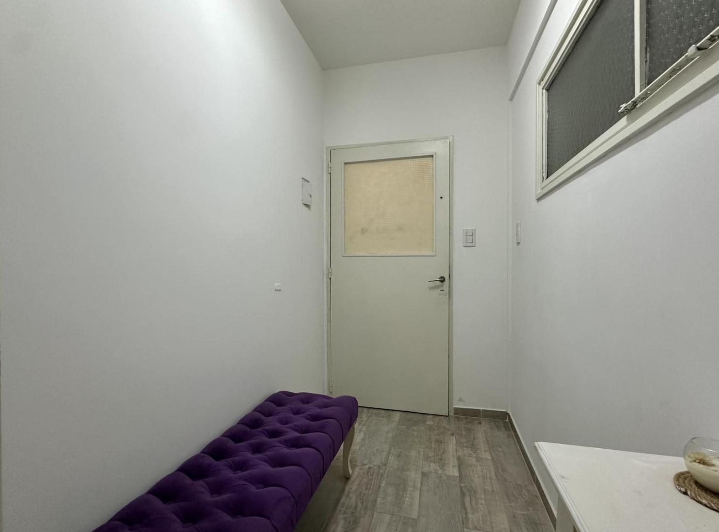 Foto de Venta Oficina Belgrano Refaccionada a Nueva Amoblada, imagen 5