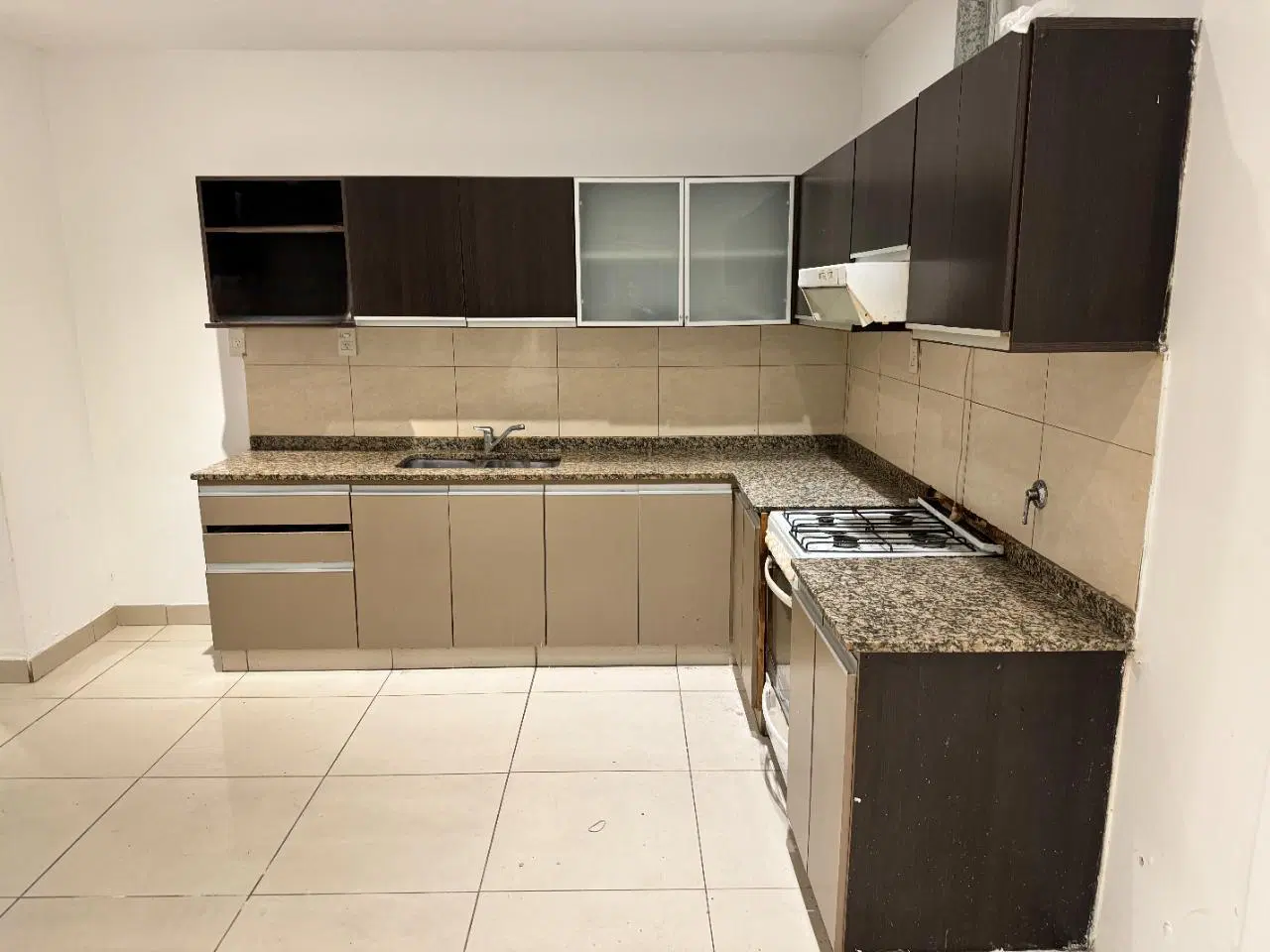 Venta Casa Ideal 2 Familias + Local Quincho Parrilla Villa Riachuelo 5
