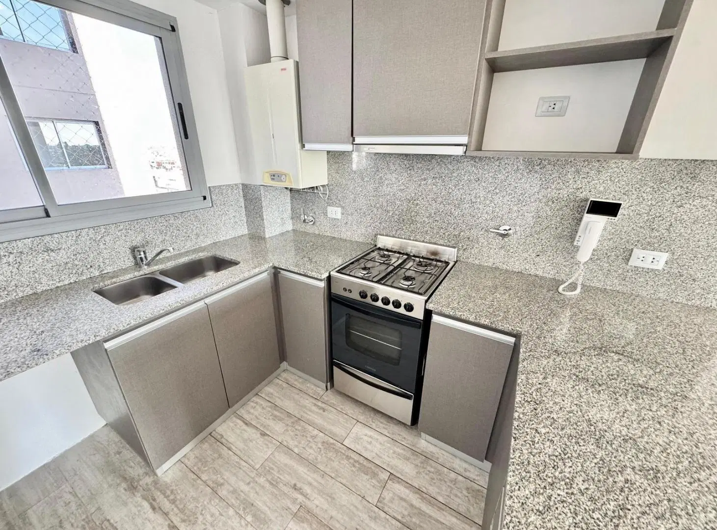 VENTA 3 AMB A CON PARRILLA PISO ALTO VISTA ABIERTA - VILLA DOMINICO 3