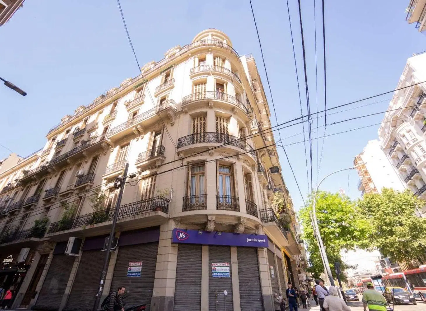 SEMIPISO ESTILO FRANCES BAJAS EXPENSAS RECOLETA 5