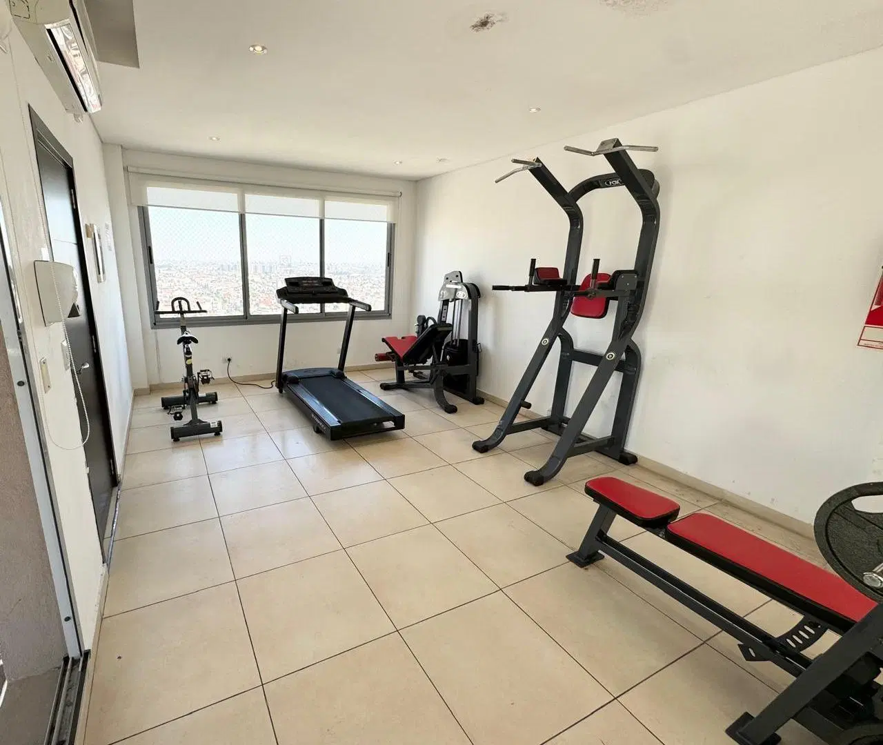 VENTA MONOAMBIENTE A ESTRENAR CON PISCINA Y VISTA ABIERTA 5