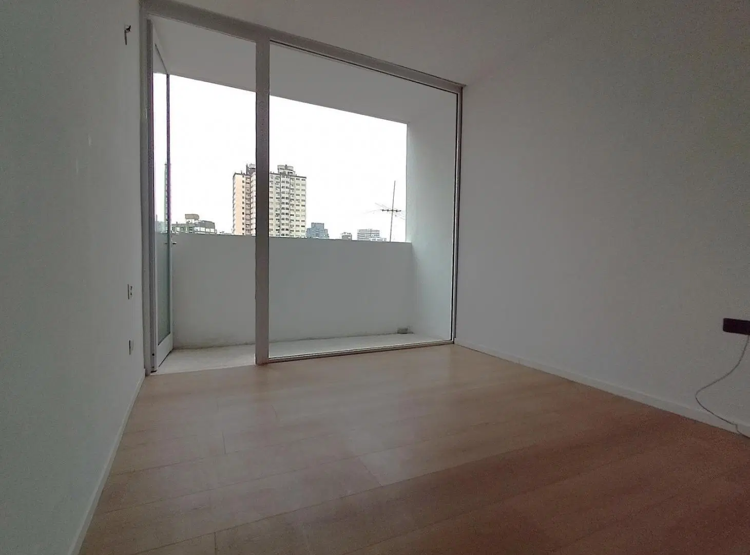 Venta Departamento Monoambiente con Balcón en Núñez | Edificio 2 Años | Bajas Expensas | Laundry | D 4