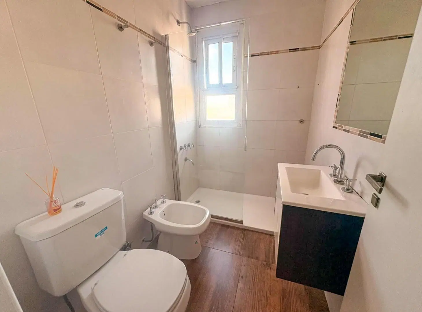 VENTA DEPTO 2 AMB CON VISTA ABIERTA - RECOLETA 4