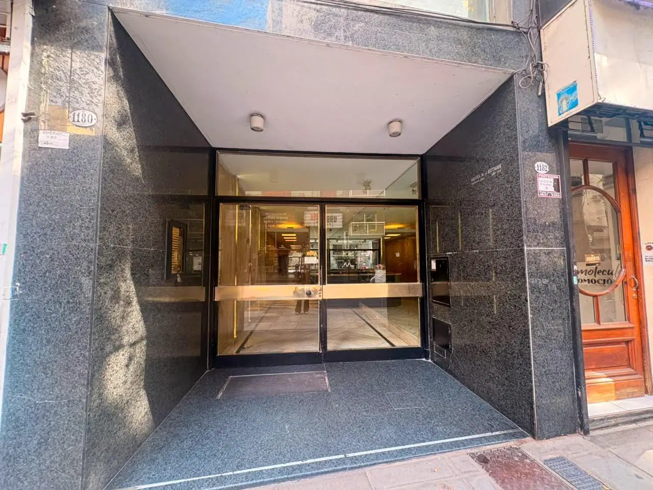 VENTA DEPTO 2 AMB CON VISTA ABIERTA - RECOLETA 5