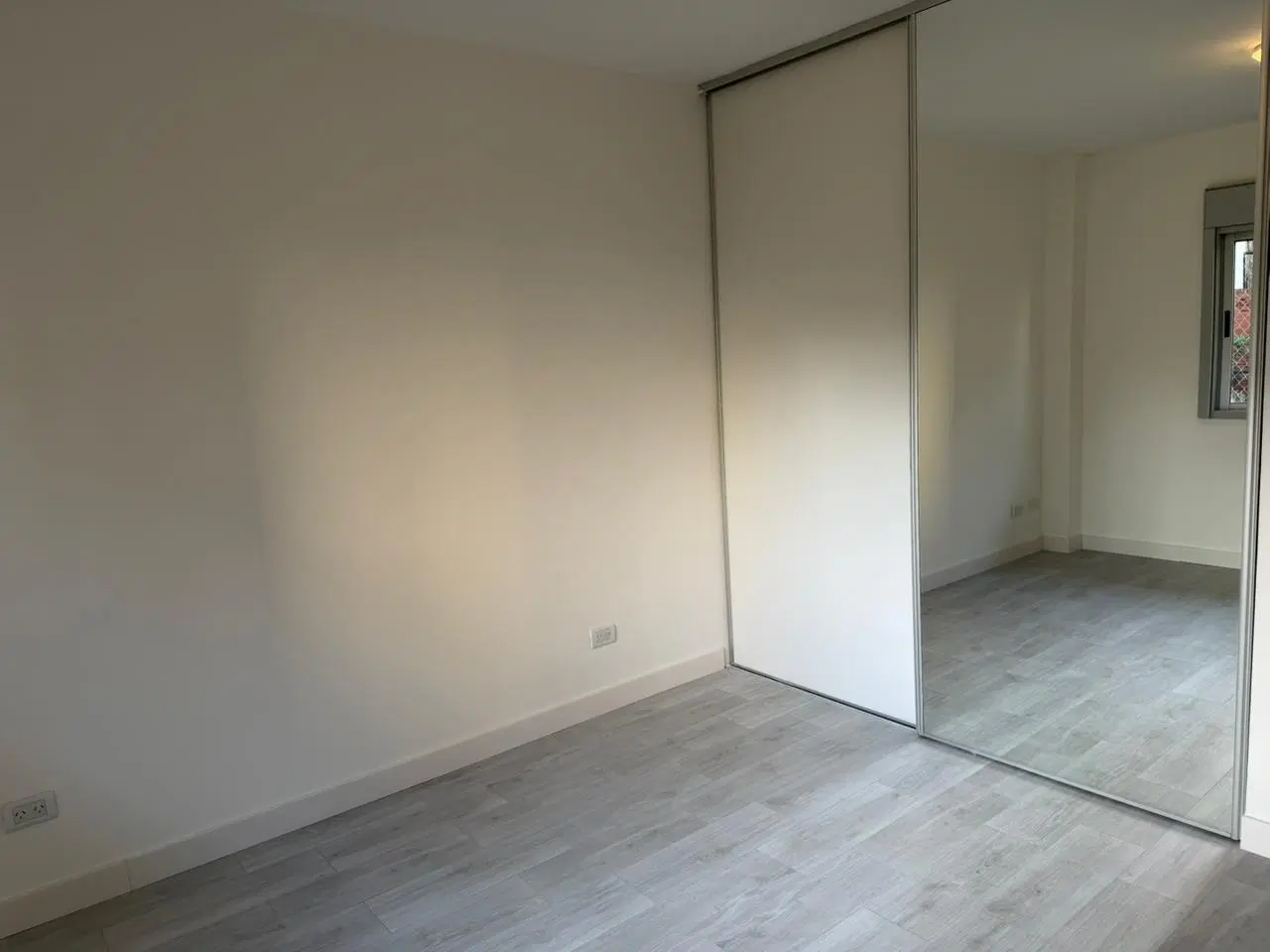 VENTA RECOLETA DPTO 2 AMB CON BALCON 2