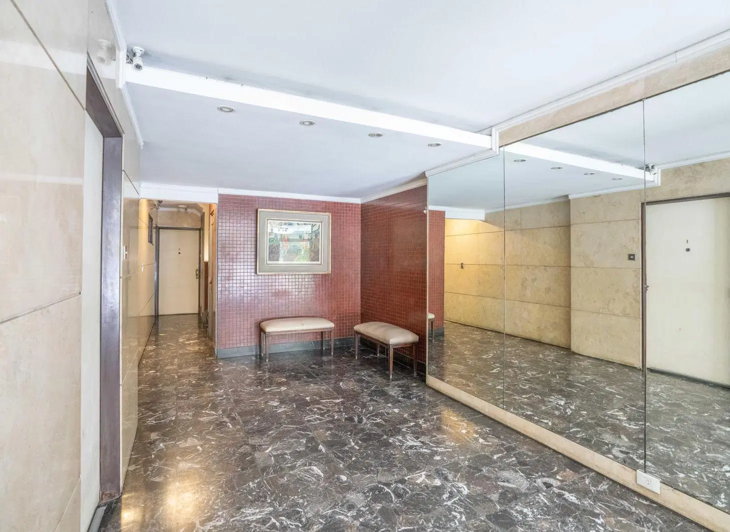 Venta depto 1 amb dividido y balcón Recoleta 2