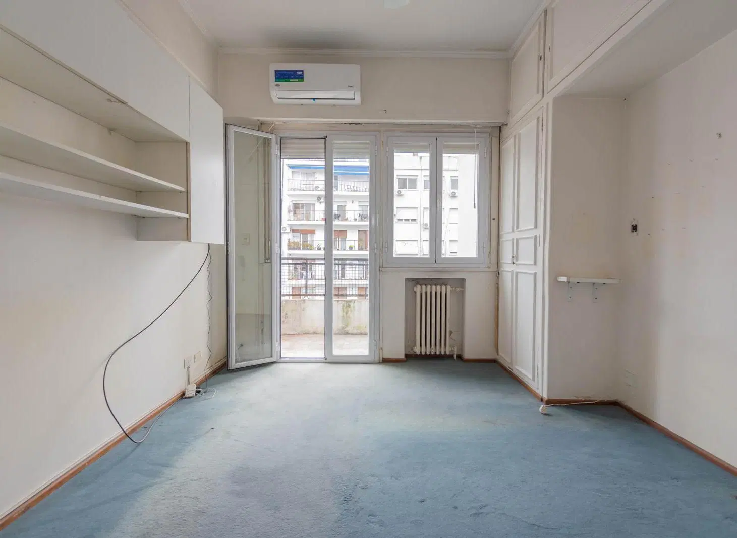 Oportunidad unica! 3 amb con balcon piso alto luminoso plaza Vicente Lopez 5
