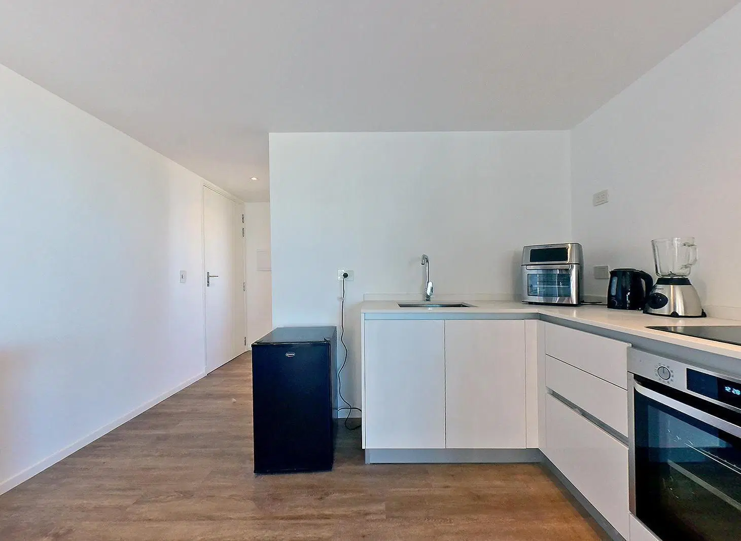 VENTA 2 AMBIENTES QUARTIER DEL BAJO BALCON COCHERA 4
