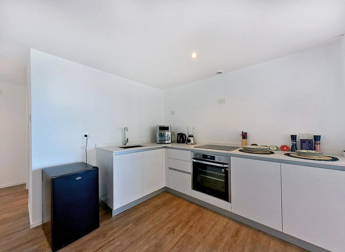 VENTA 2 AMBIENTES QUARTIER DEL BAJO BALCON COCHERA 2