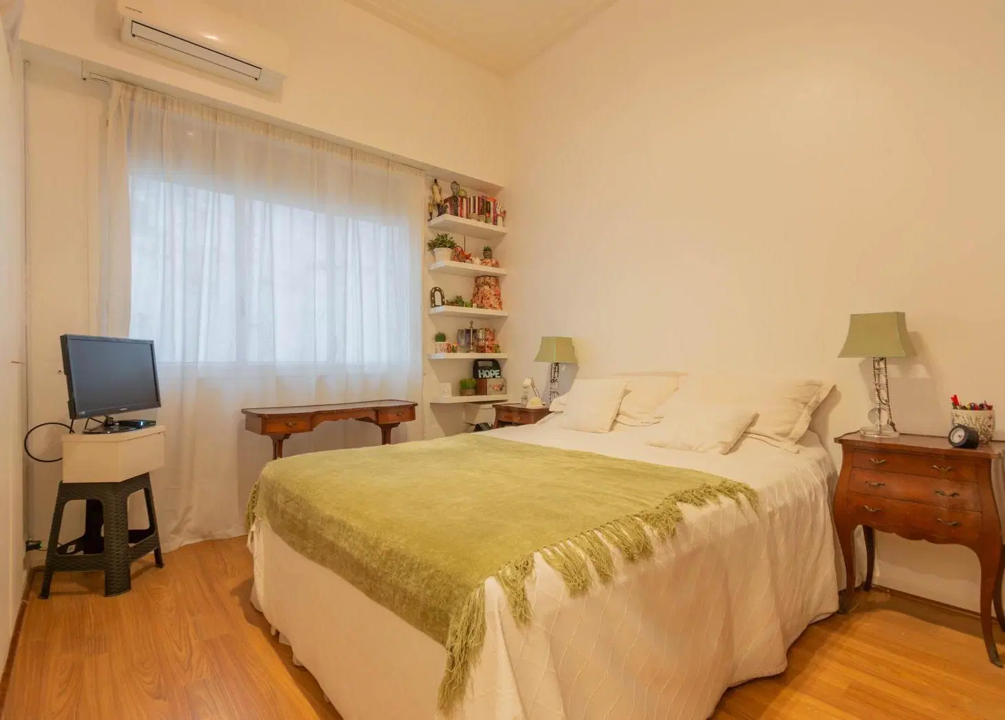 Venta 3 ambientes en Recoleta. Super luminoso !!! 4