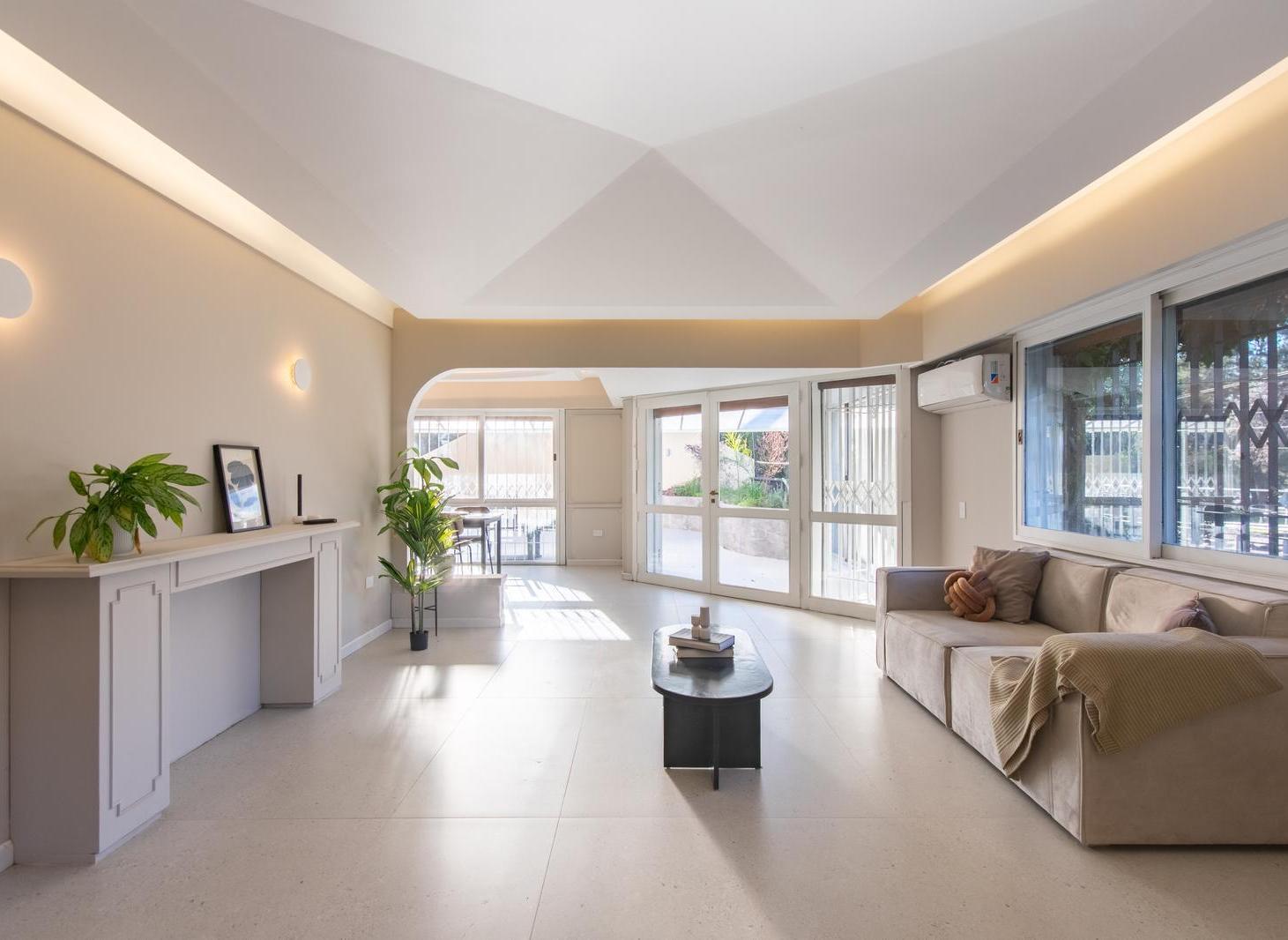 VENTA VICENTE LOPEZ DEPTO 3AMB CON BALCON TERRAZA AMPLIO LUMINOSO