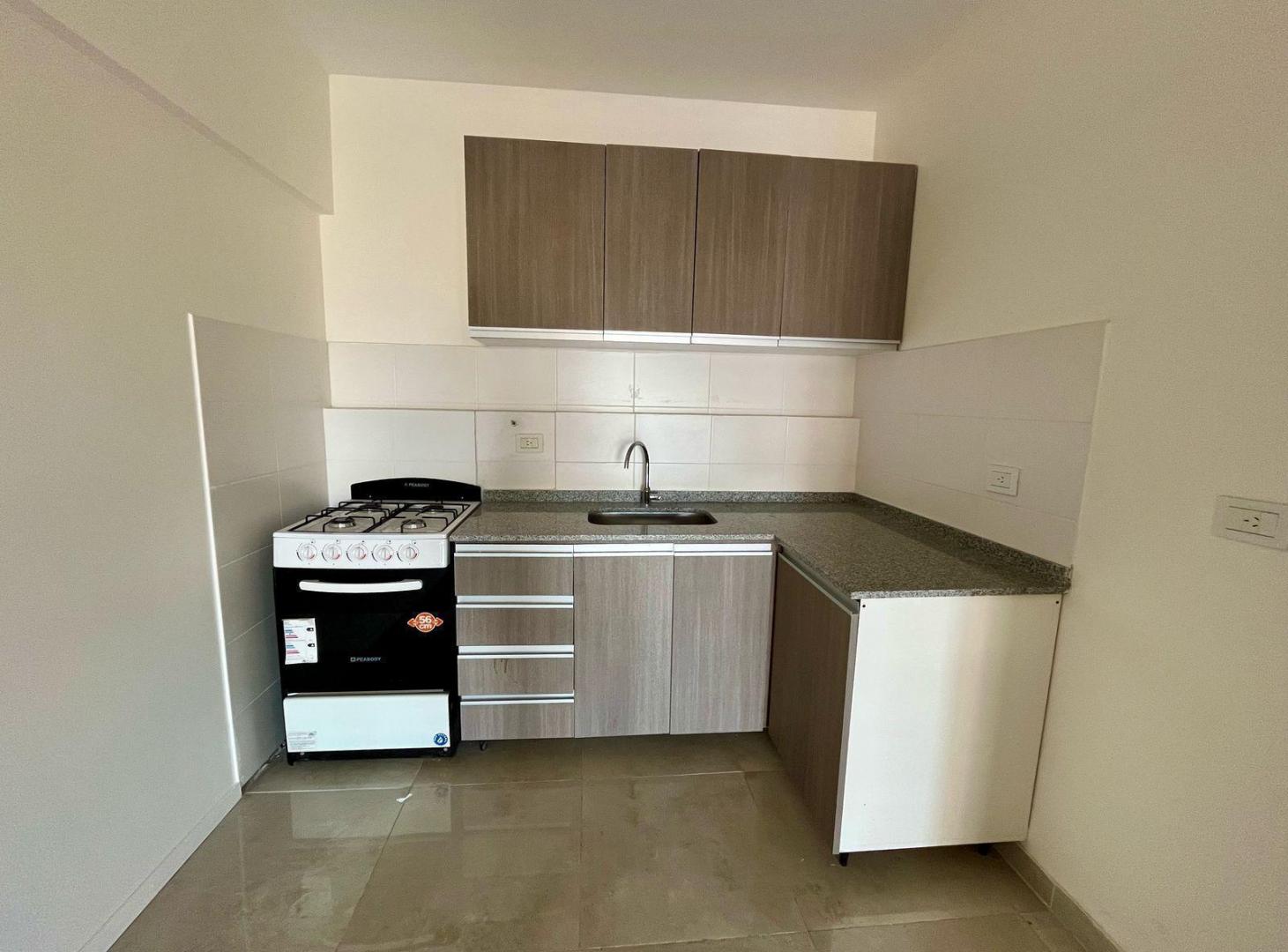 Foto de VENTA DEPTO APTO CREDITO 2 AMBIENTES A ESTRENAR CON BALCON EN FLORES, imagen 5