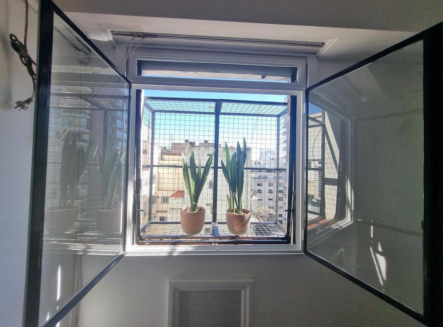 Foto de Alquiler Departamento 3 amb en Recoleta Luminoso y Reciclado, imagen 4