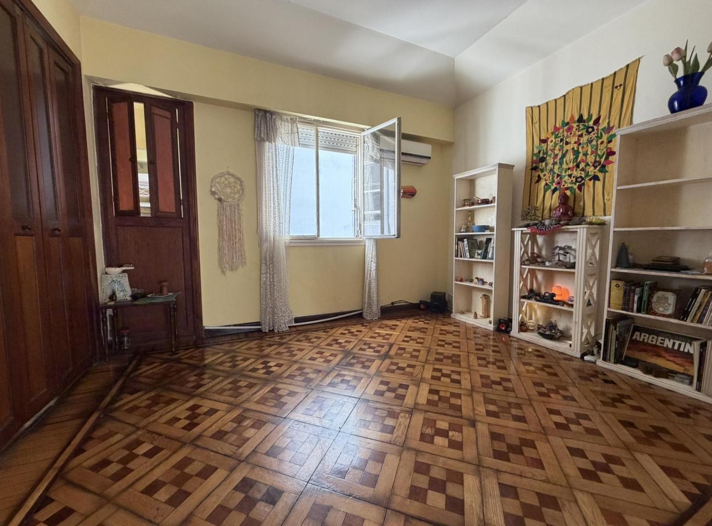 Foto de 3 Ambientes al Frente con Balcón | Parquet | Excelente Luz y Ventilación, imagen 1