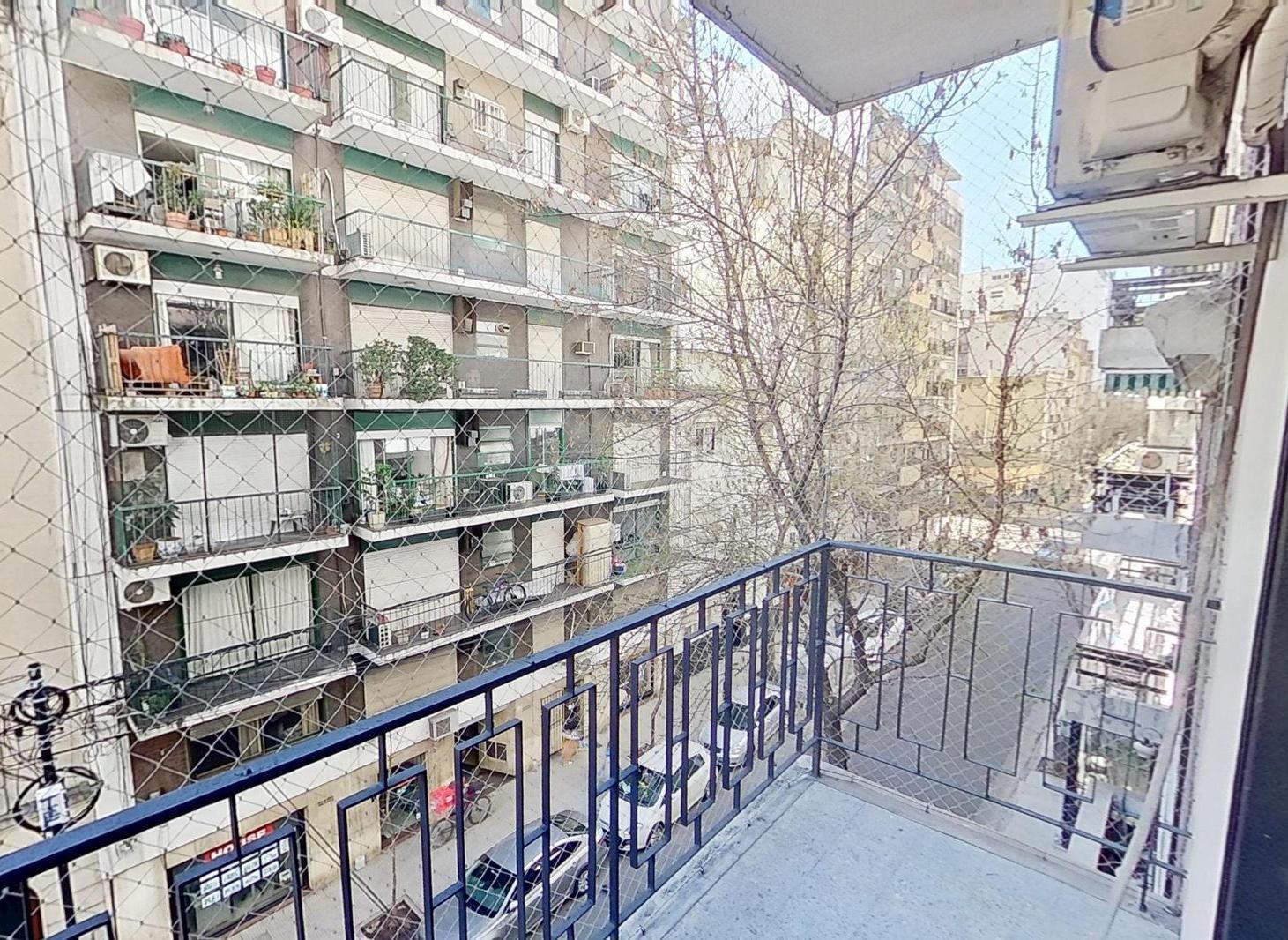 Foto de Increible 4 amb con dep + balcon + cochera, imagen 1