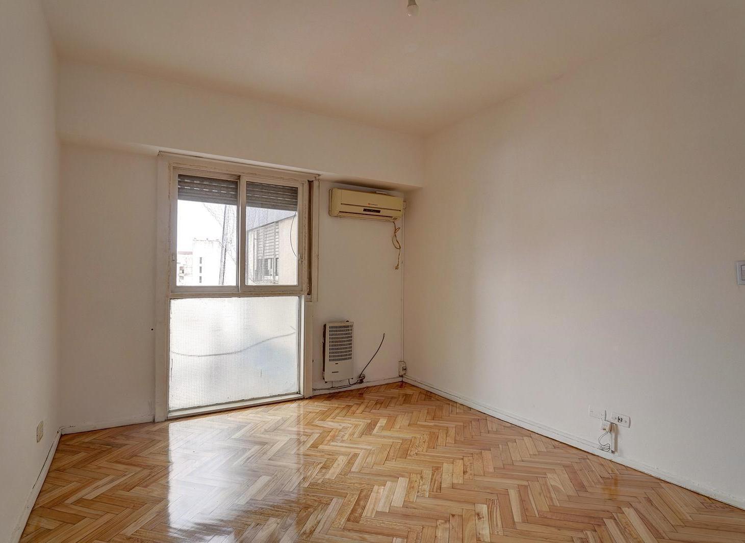 Foto de Venta Departamento 2 ambientes Parque Chacabuco Luminoso Apto Credito, imagen 1