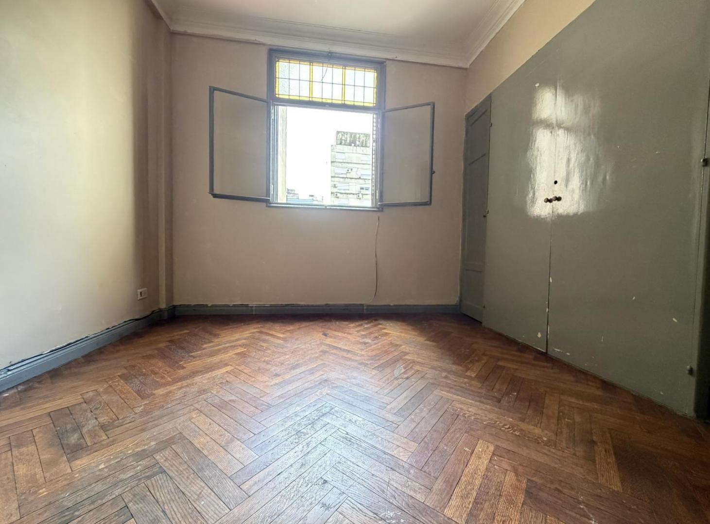 Foto de AMPLIO MONOAMBIENTE CON COCINA SEPARADA | 28 M² | CONTRAFRENTE, imagen 3