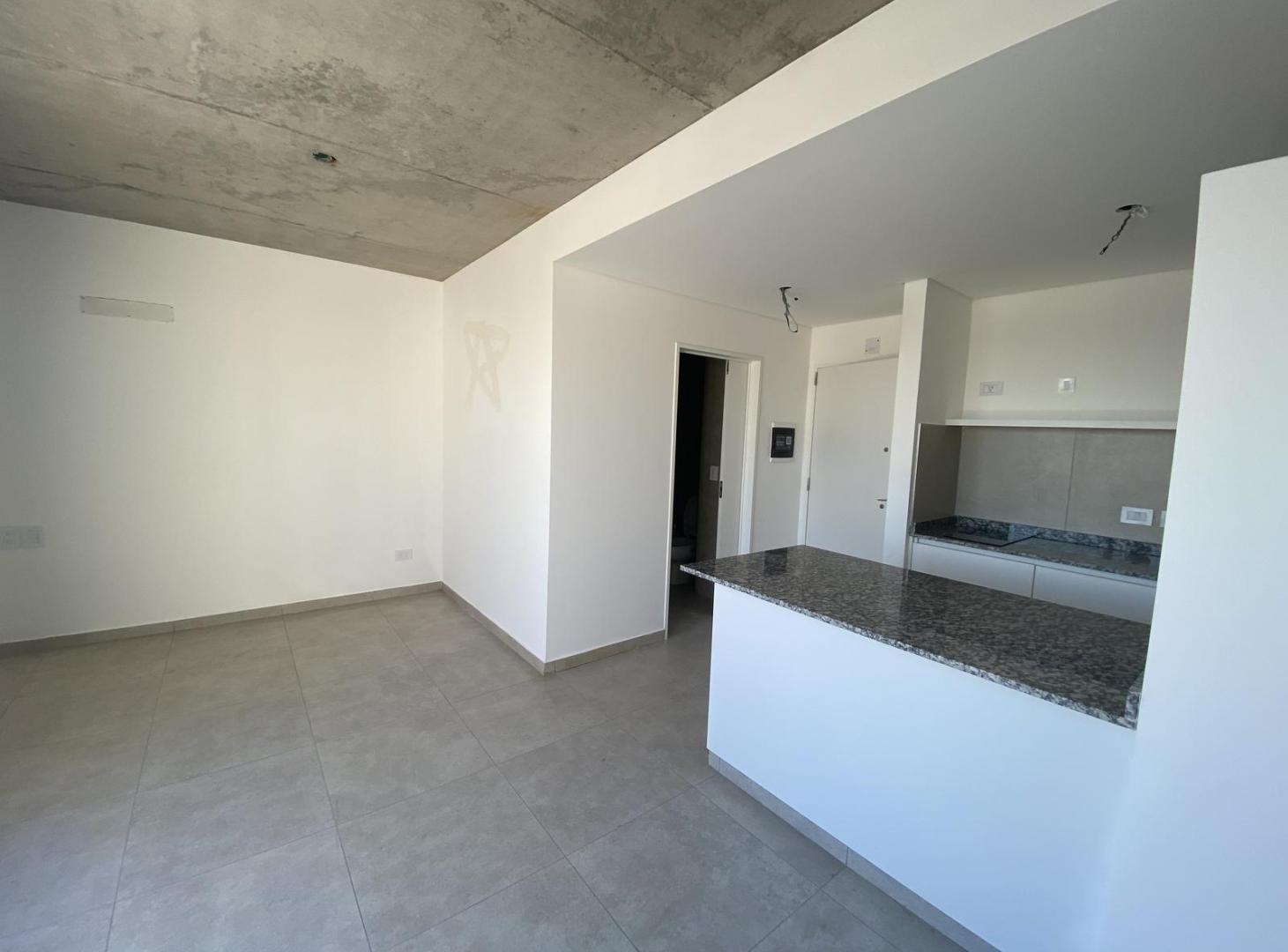 Foto de VENTA DPTO MONOAMBIENTE CON BALCON SAN TELMO OPORTUNIDAD, imagen 2