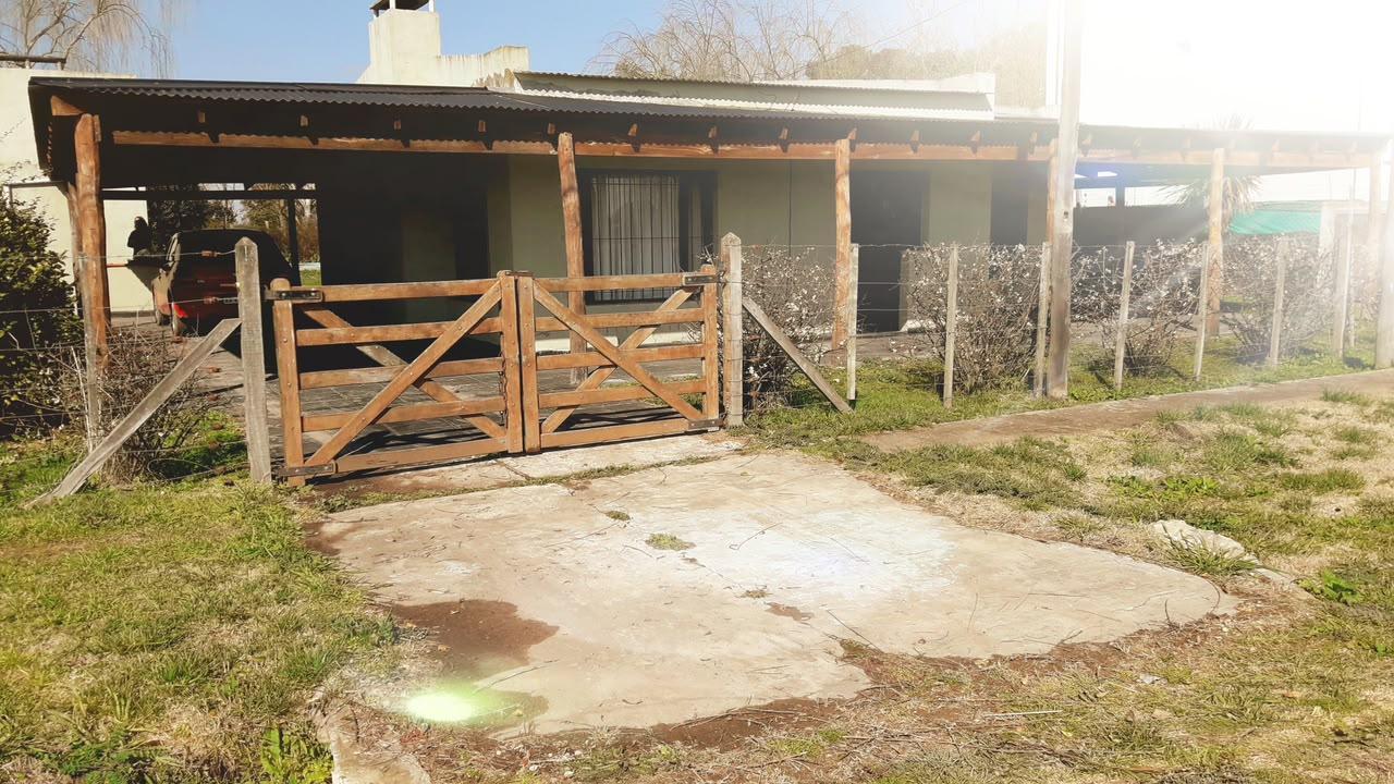 Foto de CASA QUINTA EN LAGUNA DE LOBOS CON PILETA Y PARRILLA, imagen 2