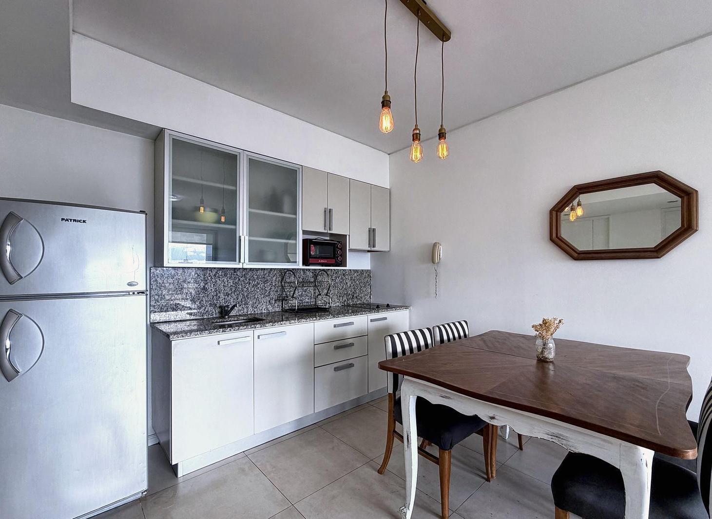 Foto de Alquiler Residencial Departamento Amoblado Quartier San Telmo Piso Alto, imagen 2