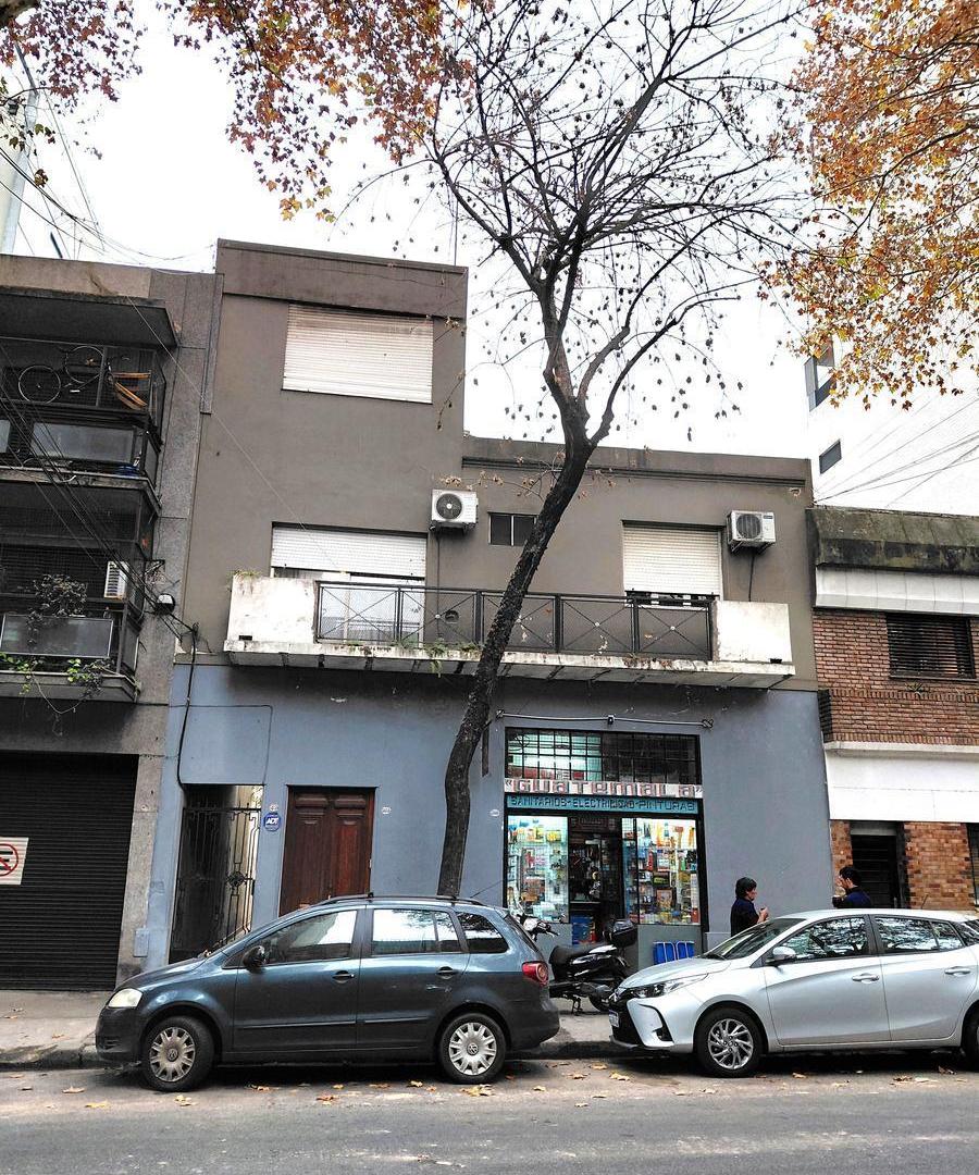 PH 4 ambientes con TERRAZA y PARRILLA