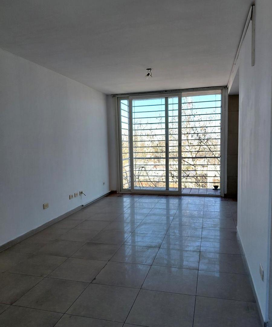 Foto de Venta monoambiente con BALCON y ventana LUMINOSO, VISTA ABIERTA, imagen 3