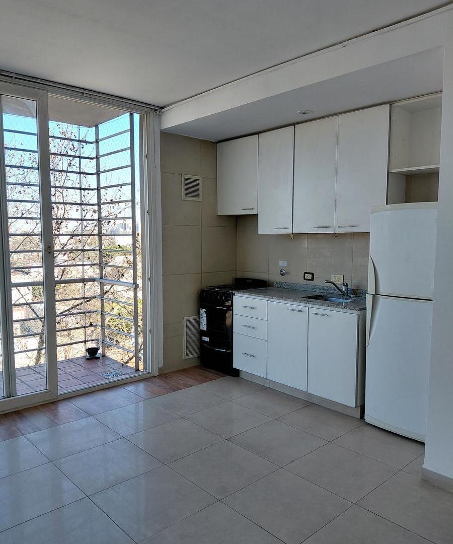 Foto de Venta monoambiente con BALCON y ventana LUMINOSO, VISTA ABIERTA, imagen 1