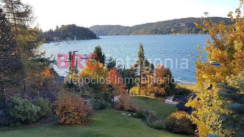 Foto de Casa costa de lago, 4 dormitorios - Bariloche, imagen 1