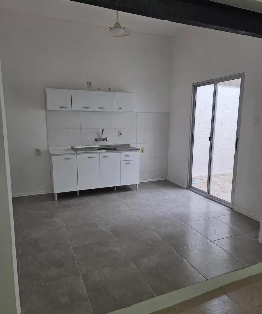 Departamento en planta baja, 2 dorm, patio 3