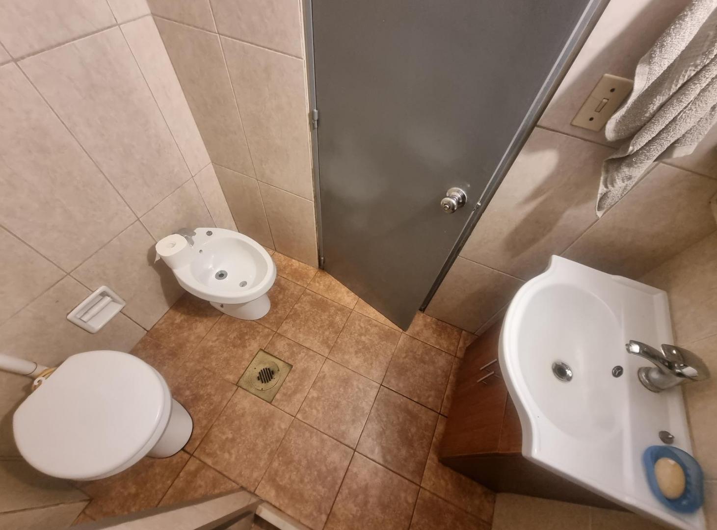 Foto de Departamento en planta baja, al frente!! Patio, imagen 2