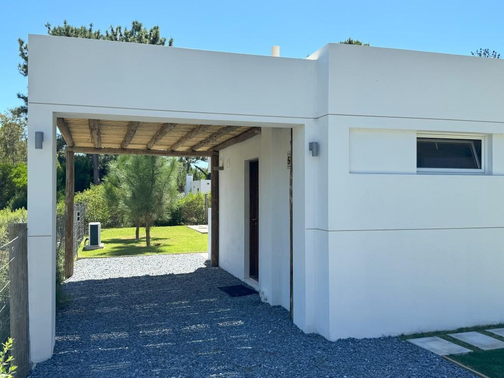 Foto de Casa en La Barra. 3 dormitorios a pasos de Ruta 10, imagen 3
