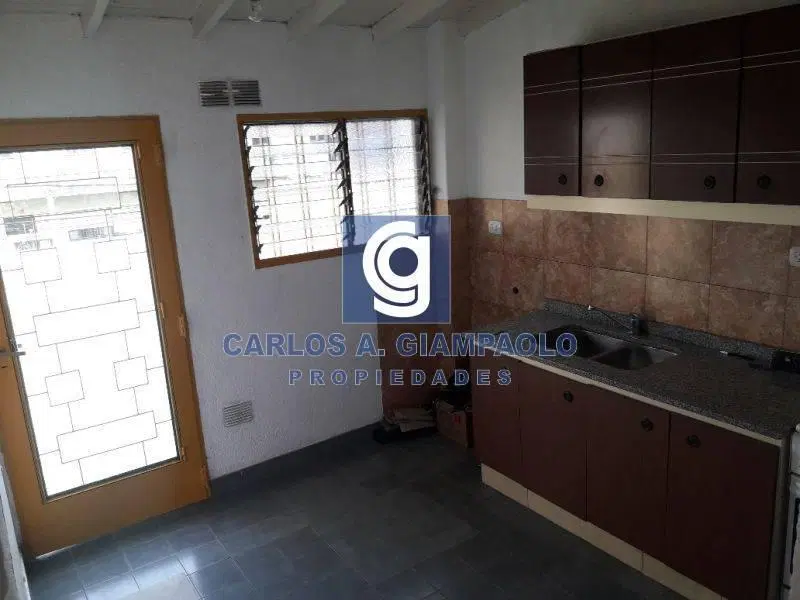 Departamento 2 ambientes. | AV. SAN MARTIN al 1500 1