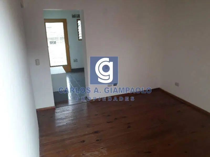 Departamento 2 ambientes. | AV. SAN MARTIN al 1500 5