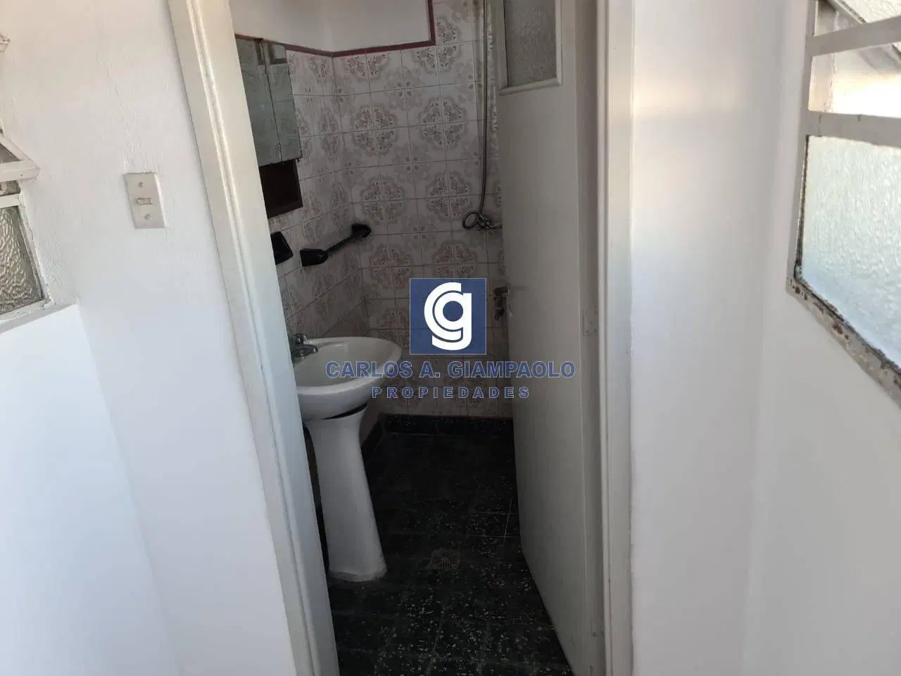Casa 3 ambientes. | CASTELLI al 1700 1