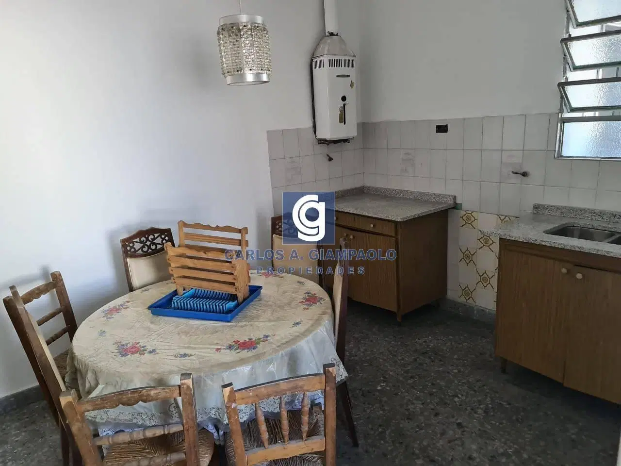Casa 3 ambientes. | CASTELLI al 1700 3