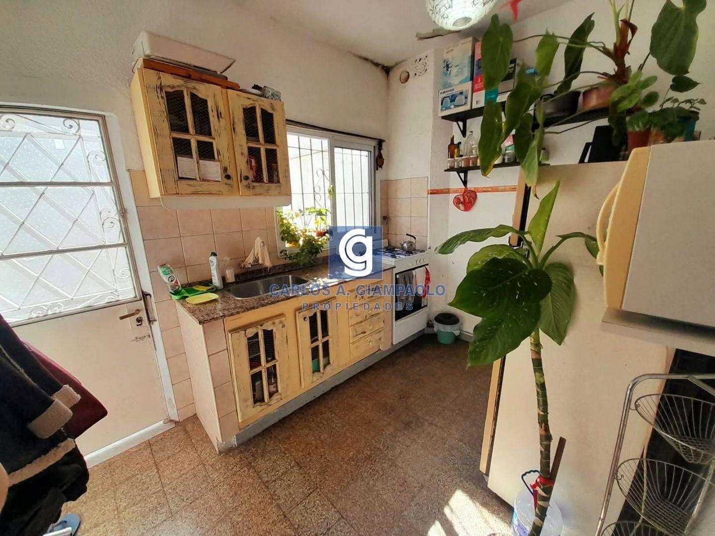 Foto de CASA MULTIFAMILIAR 6 AMBIENTES, imagen 1