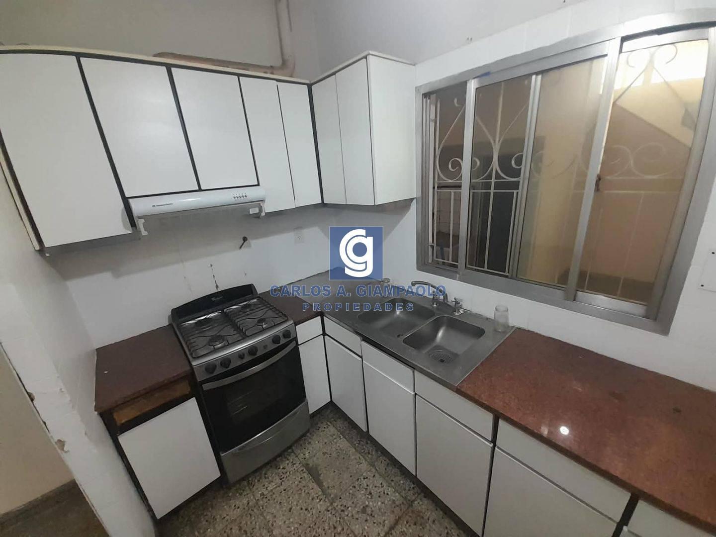 Foto de CASA 3 AMBIENTES EN CASEROS NORTE, imagen 3