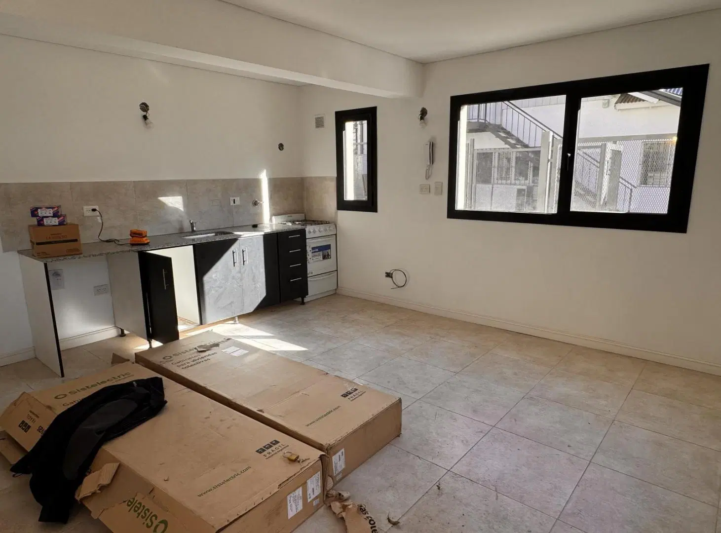 Departamento 2 Ambientes en calle Rivadavia 5