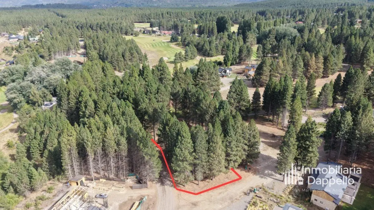 Lote plano en Chapelco Golf 4