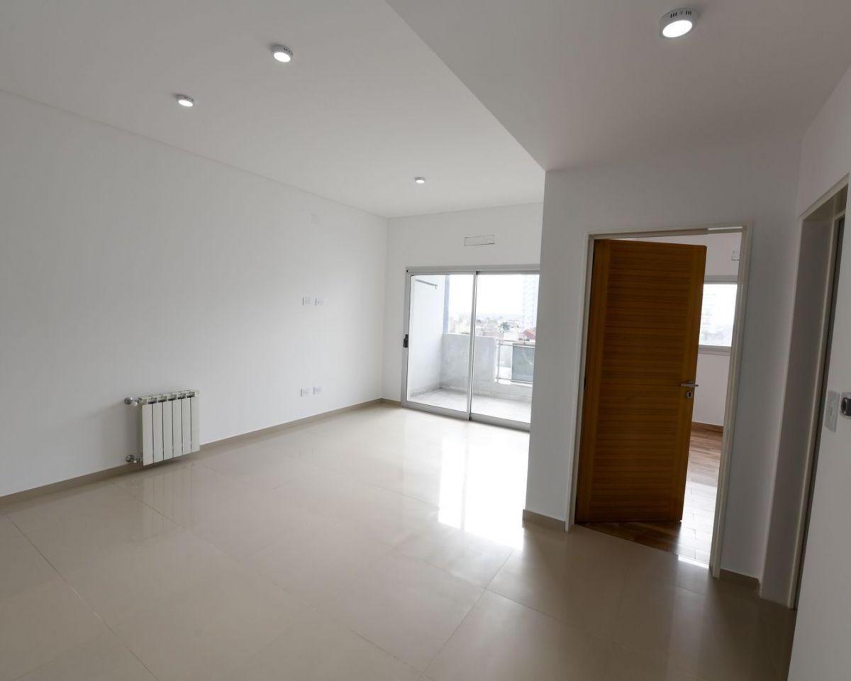Departamento 2 Ambientes. | Calle 147 Al 900 2