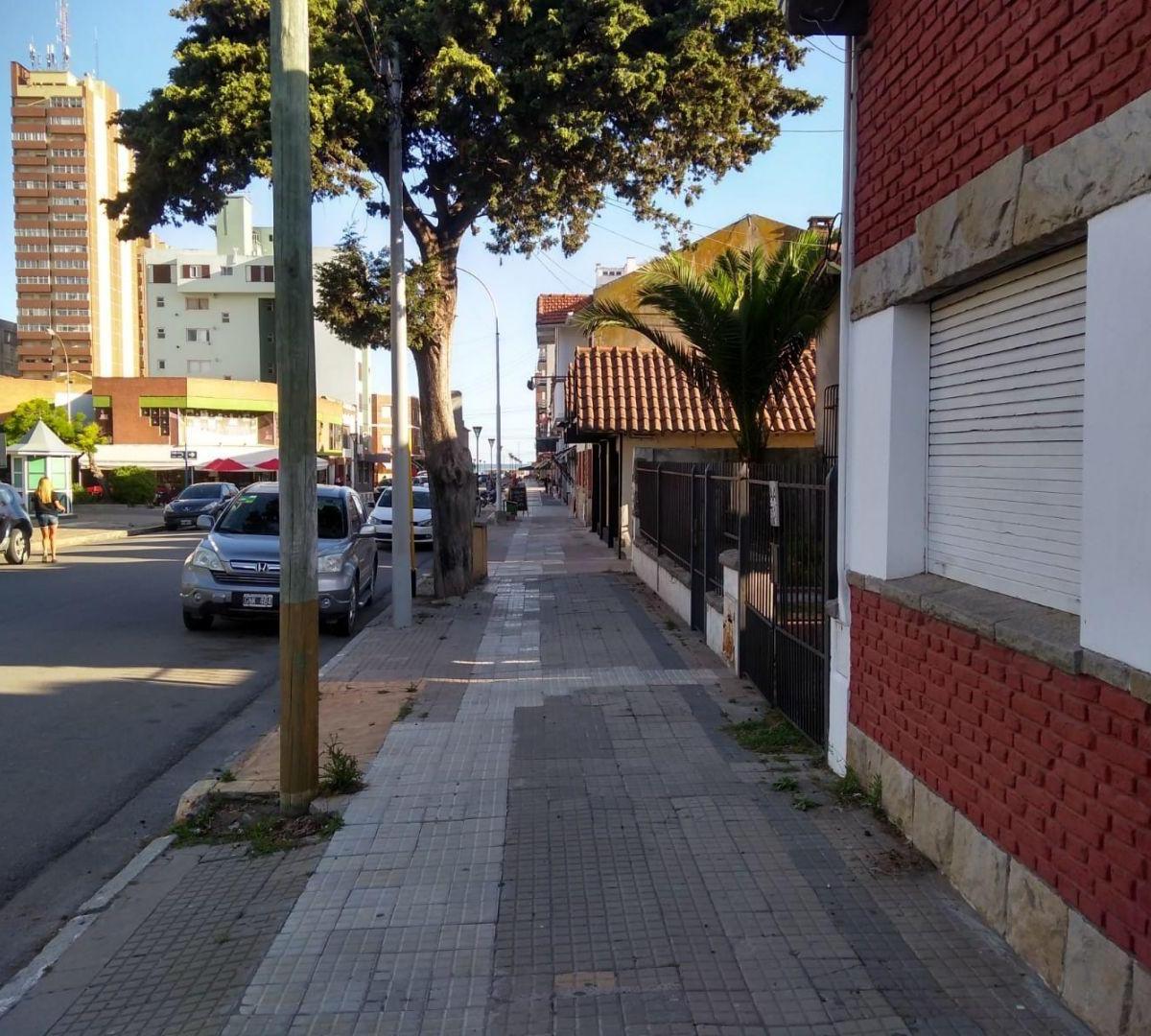 Casa 3 Ambientes. | Calle 85 Al 400 5