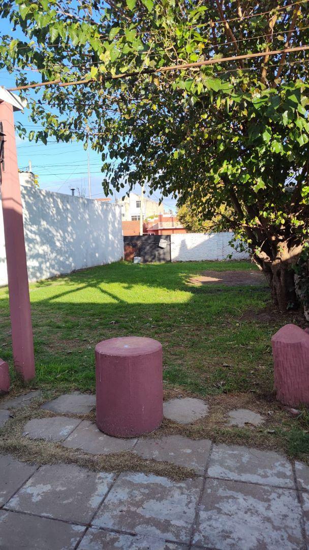 Casa 3 Ambientes. | Intendente Olivieri 1