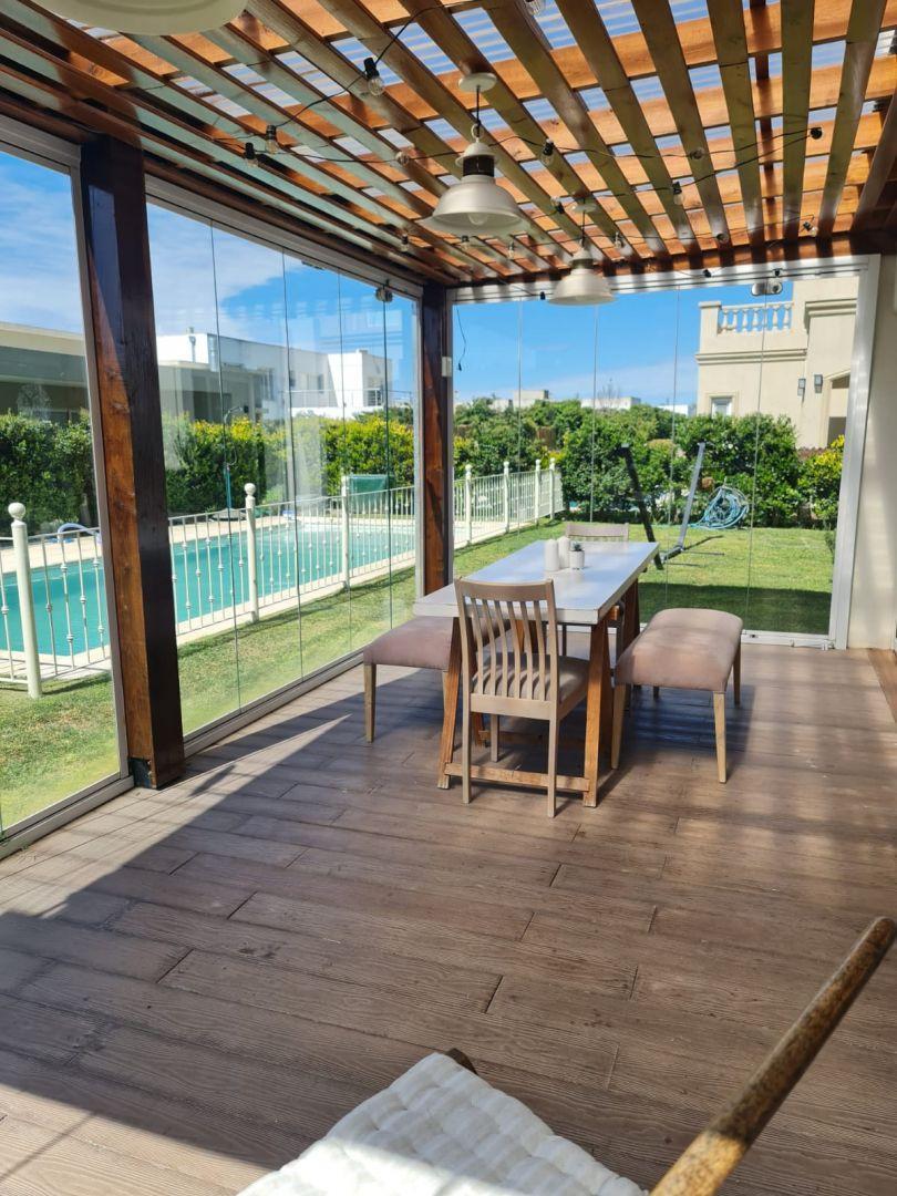 Casa 4 Ambientes. | Fincas de Hudson - Berazategui 2